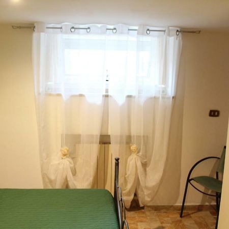 ペスカーラTavernetta Jolieアパートメント エクステリア 写真